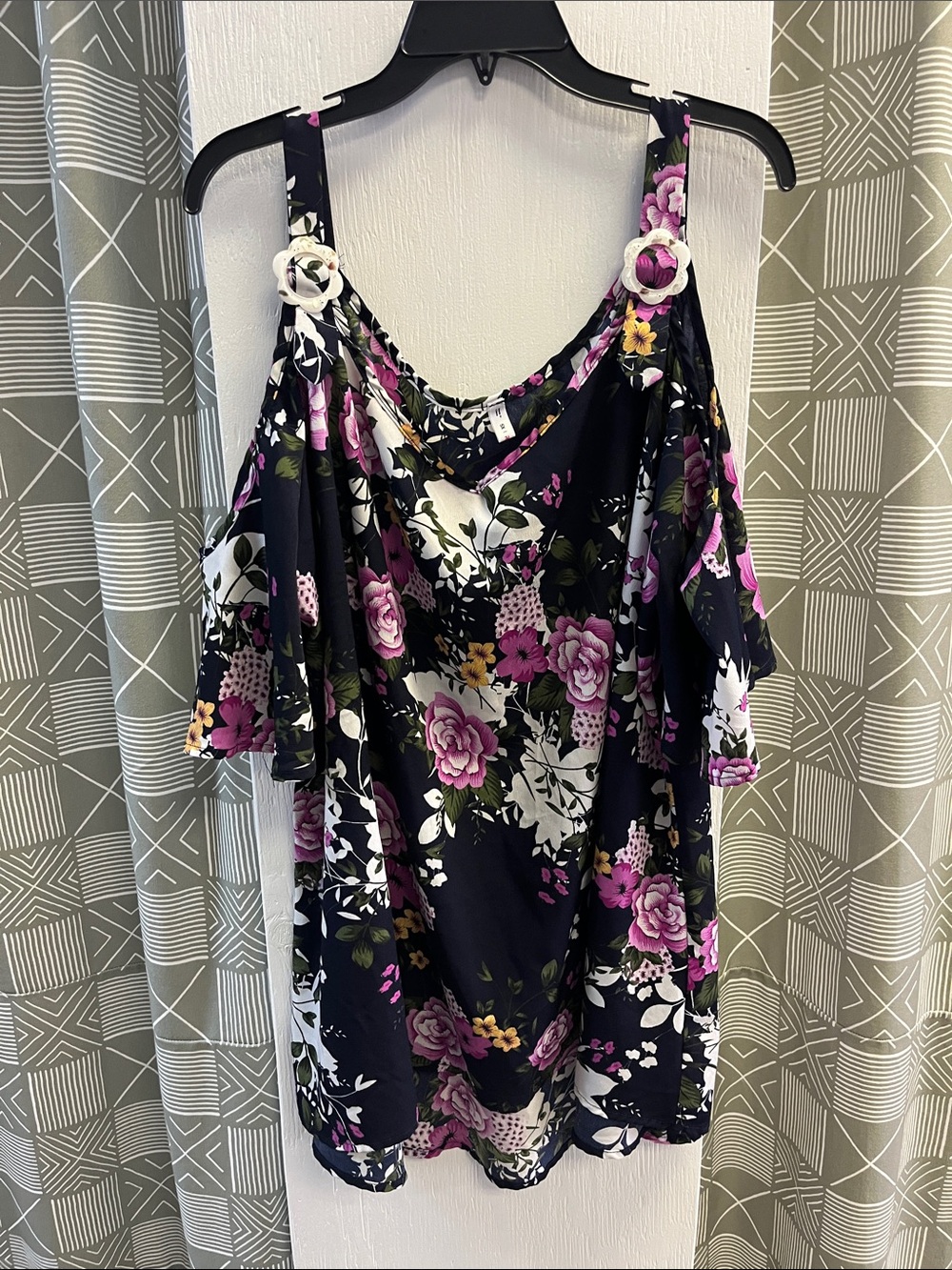 Rosegal Navy Floral Cold-Shoulder Tunic with Pink Roses